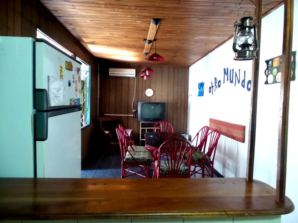 Hostel Otro Mundo Capdevila Eksteriør bilde