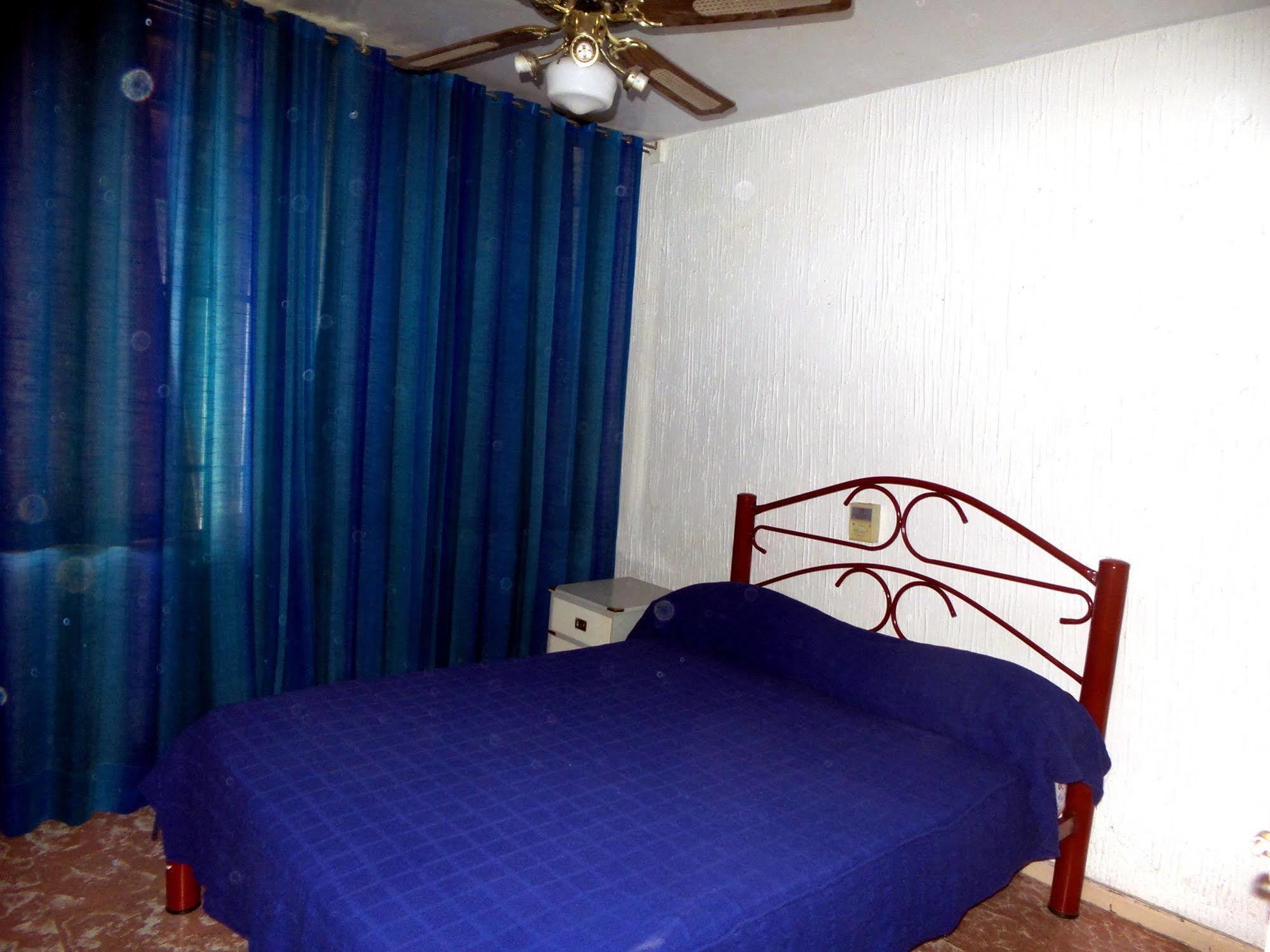 Hostel Otro Mundo Capdevila Eksteriør bilde