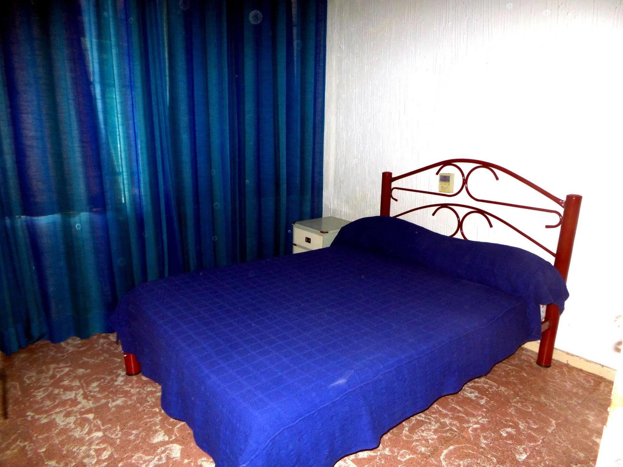 Hostel Otro Mundo Capdevila Eksteriør bilde