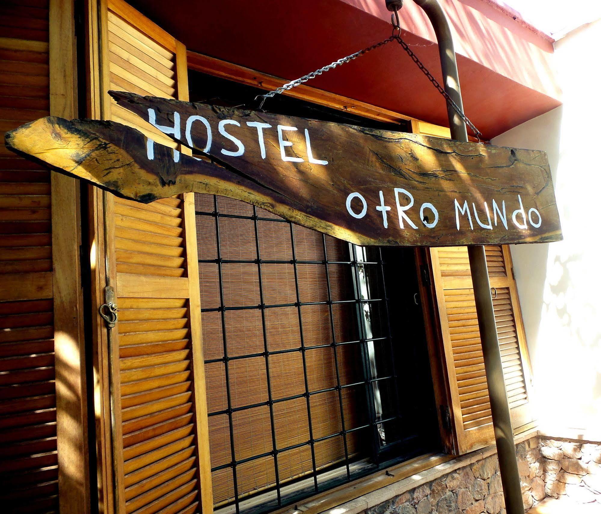 Hostel Otro Mundo Capdevila Eksteriør bilde