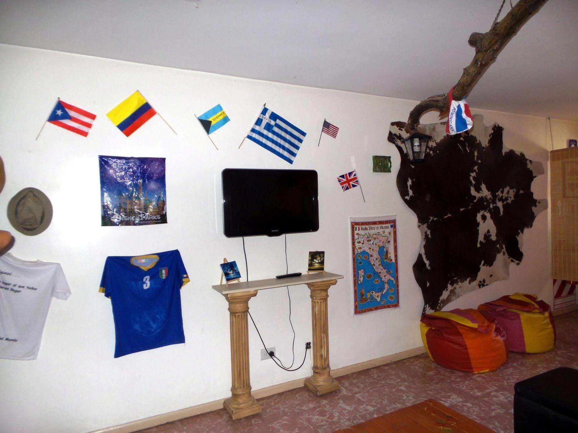 Hostel Otro Mundo Capdevila Eksteriør bilde
