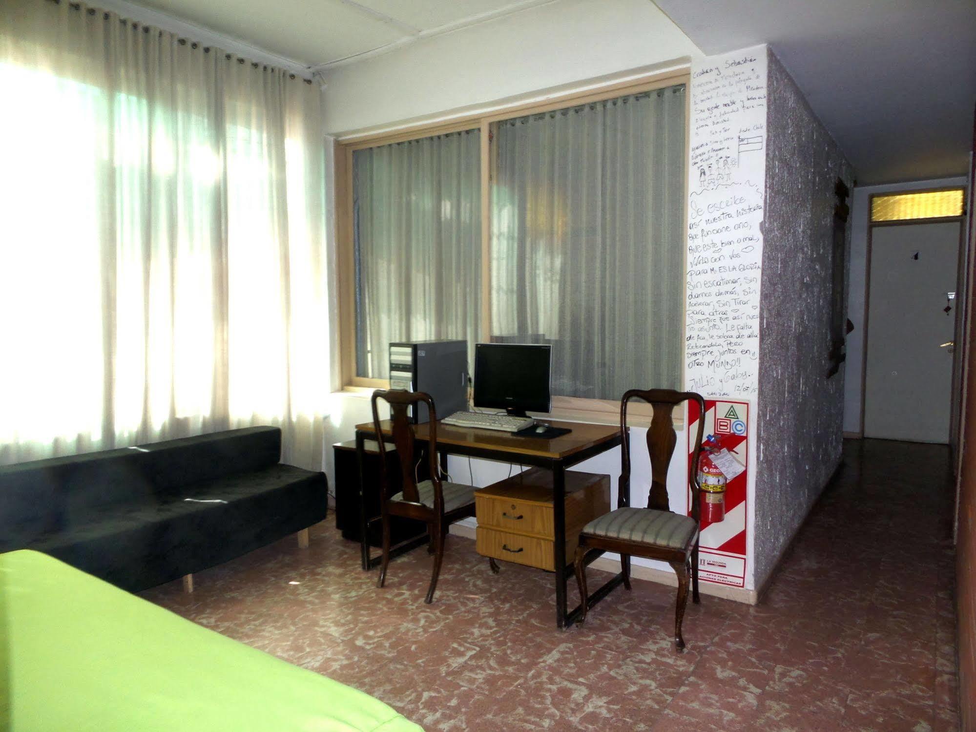 Hostel Otro Mundo Capdevila Eksteriør bilde